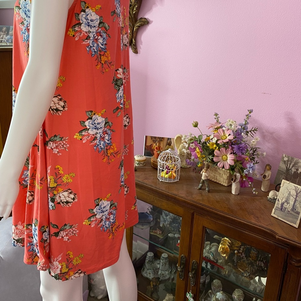 justify dress size large - Picture 5 of 6